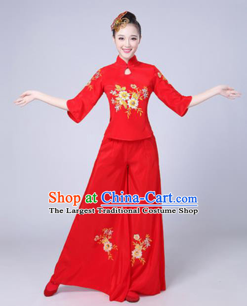 Traditional Chinese Folk Dance Fan Dance Yangko Costumes Group Dance Red Clothing for Women
