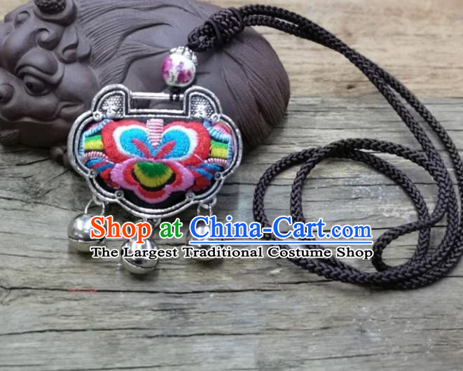 Chinese Traditional Accessories Yunnan Minority Necklace Embroidered Purple Flowers Longevity Lock for Women