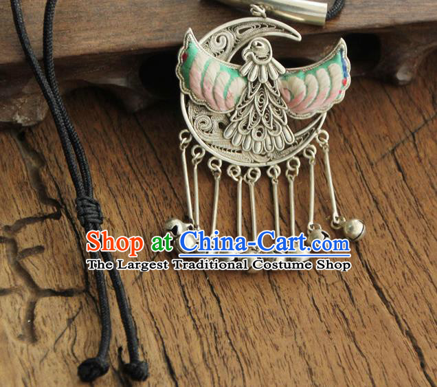 Chinese Traditional Yunnan Miao Minority Green Embroidered Necklace Ethnic Bells Tassel Accessories for Women