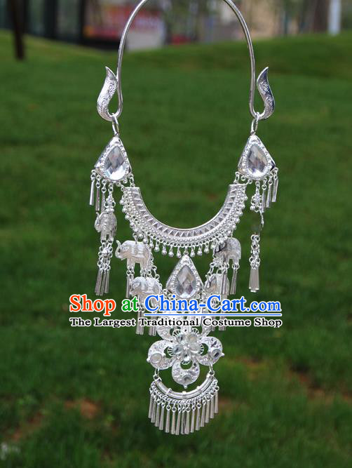 Chinese Traditional Miao Minority White Flowers Crystal Necklace Ethnic Accessories for Women