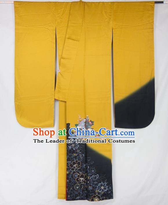 Asian Japanese Traditional Costumes Japan Furisode Kimono Yukata Printing Yellow Dress Clothing for Women