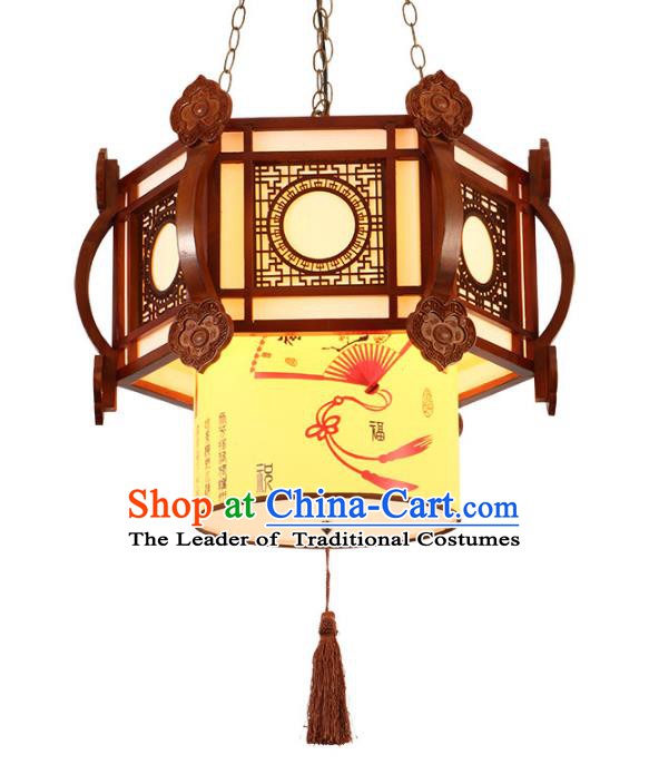 Traditional Chinese Ceiling Wood Palace Lanterns Handmade Wood Carving Lantern Ancient Lamp