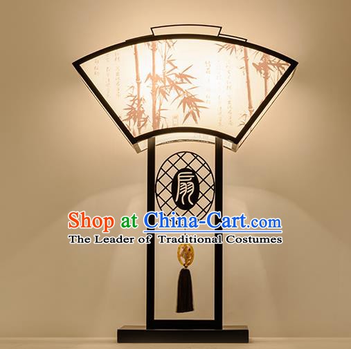 Traditional China Ancient Painting Bamboo Desk Lanterns Handmade Fan-Shape Lantern Ancient Lamp