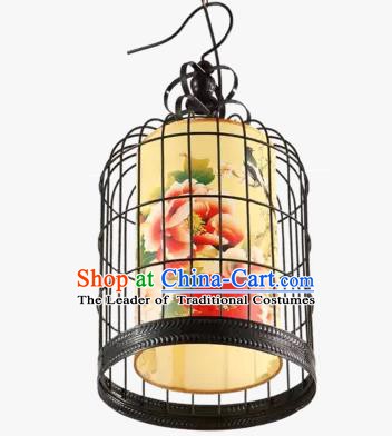 China Handmade Ceiling Lantern Traditional Birdcage Hanging Lanterns Palace Lamp
