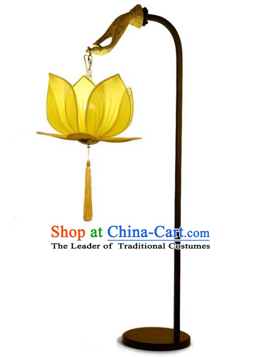 Asian China Style Floor Lanterns Traditional Chinese Ancient Buddhism Lotus Lamp Palace Lantern