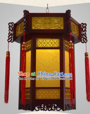 Chinese Handmade Palace Wood Lantern Traditional Hanging Lantern Ceiling Lamp Ancient Lanterns