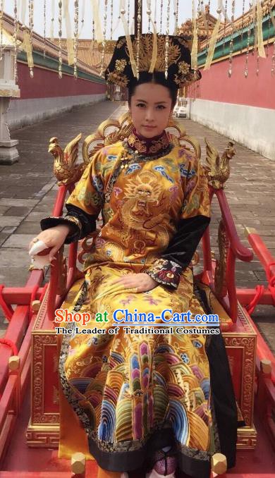 Chinese Qing Dynasty Empress Xiaohuizhang Historical Costume Ancient Manchu Queen of Shunzhi Clothing for Women