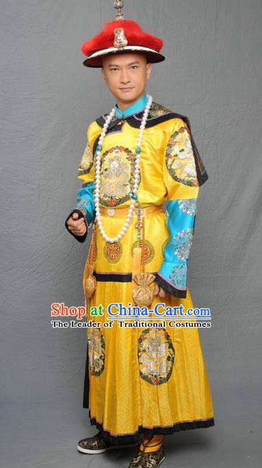 Chinese Qing Dynasty Qianlong Emperor Historical Costume Ancient Manchu King Robe Clothing for Men
