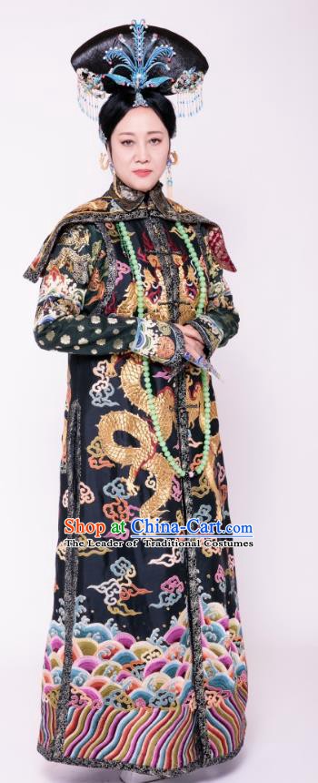 Chinese Qing Dynasty Manchu Empress Dowager Xiaozhuang Embroidered Dress Replica Costumes for Women