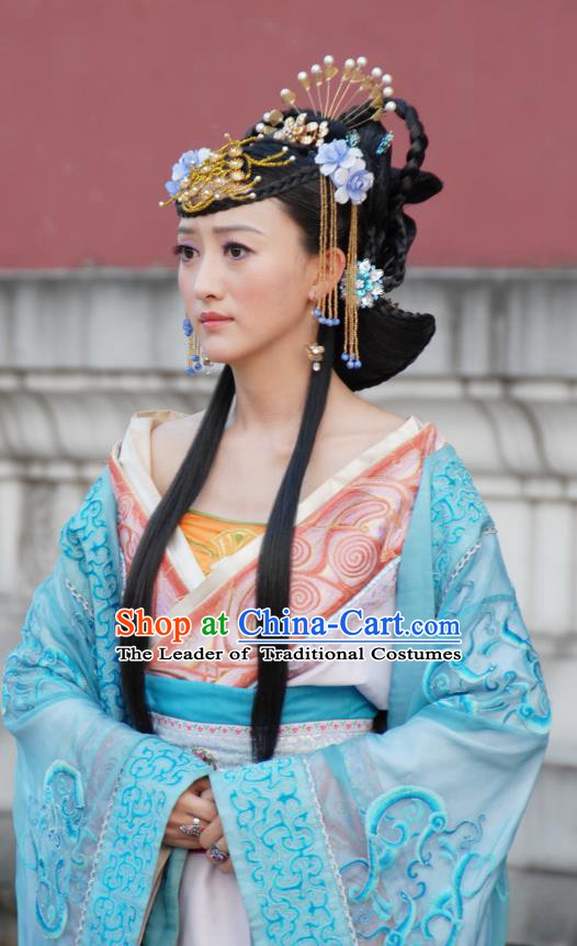 Ancient Chinese Ming Dynasty Queen Historical Costume Embroidered Dress Replica Costume for Women