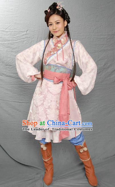 Ancient Chinese Ming Dynasty Princess Yongshang Embroidered Historical Costume Palace Replica Costume for Women