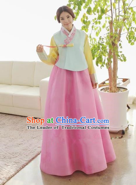Korean Traditional Hanbok Green Blouse and Pink Dress Ancient Formal Occasions Fashion Apparel Costumes for Women