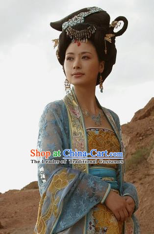Chinese Ancient Song Dynasty Khrom Countess Embroidered Dress Replica Costume for Women