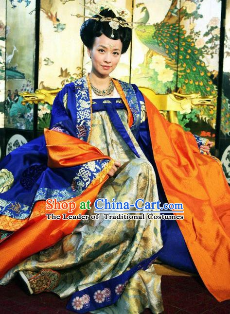 Chinese Tang Dynasty Imperial Consort Wu Meiniang Historical Costume for Women