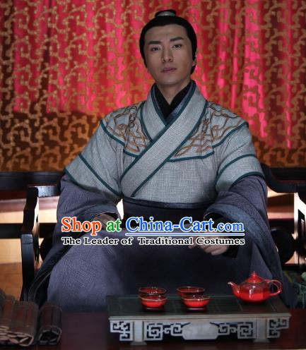 Chinese Ancient Warring States Period Prince Swordsman Replica Costume for Men