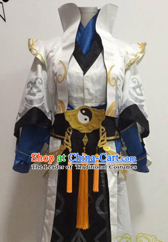 Chinese Ancient Knight-errant Embroidered Taoist Costume Swordsman Clothing for Men