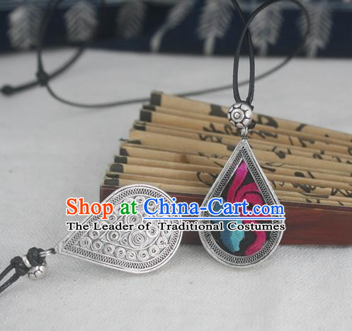 Chinese Traditional Miao Sliver Embroidered Black Necklace Traditional Hmong Necklet for Women