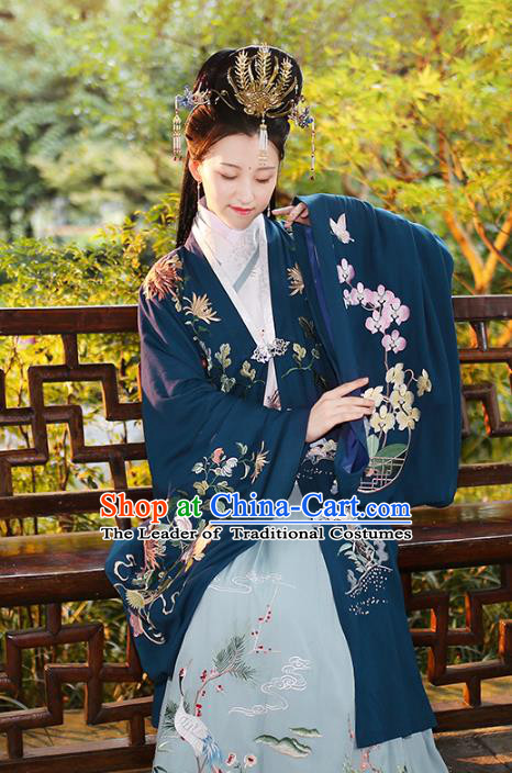 Chinese Ancient Ming Dynasty Imperial Consort Hanfu Dress Embroidered Costumes Complete Set for Women