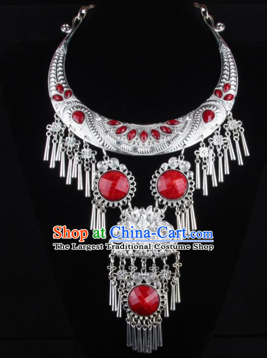 Chinese Traditional Wedding Jewelry Accessories Miao Minority Tassel Necklace for Women