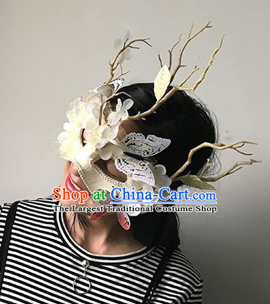 Top Fancy Dress Ball White Butterfly Masks Brazilian Carnival Halloween Cosplay Face Mask for Women