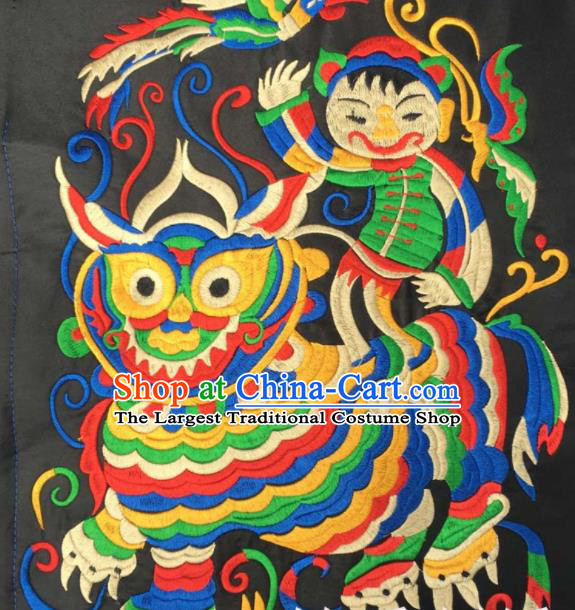 Chinese Traditional National Embroidered Kylin Applique Dress Patch Embroidery Cloth Accessories