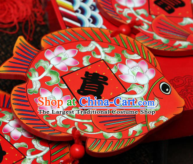Chinese New Year Decoration Supplies China Traditional Spring Festival Wood Fish Pendant Items