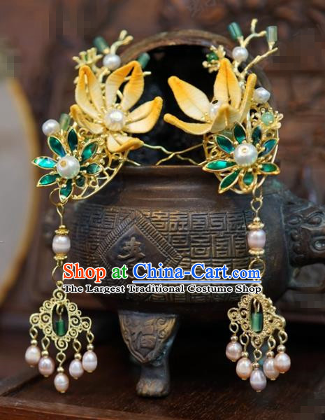 Traditional Chinese Ancient Bride Pearls Tassel Plum Hair Clip Hanfu Court Queen Hairpins Handmade Hair Accessories for Women