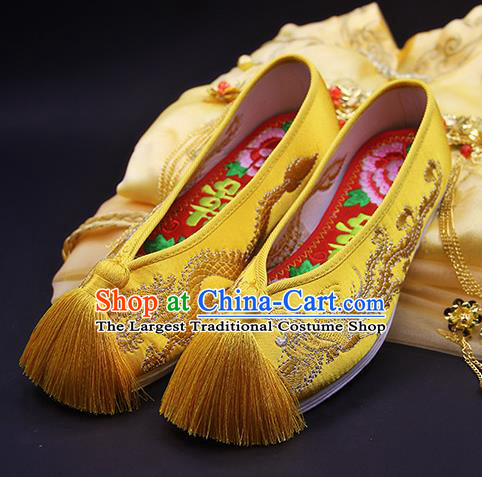 Traditional Chinese Handmade Embroidered Phoenix Yellow Shoes Hanfu Wedding Shoes National Cloth Shoes for Women