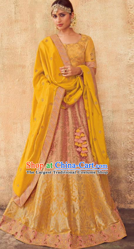 Indian Traditional Bollywood Lehenga Light Pink Banarasi Silk Dress Asian India National Festival Costumes for Women