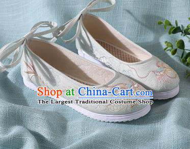 Chinese Handmade Embroidered Dragon Light Green Shoes Traditional Wedding Shoes Hanfu Shoes Princess Shoes for Women