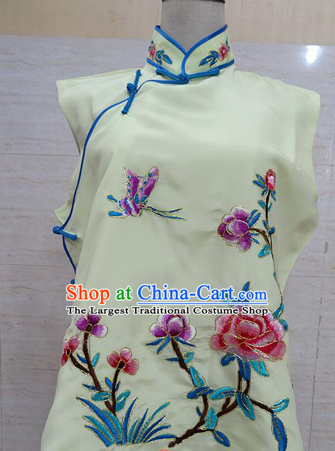 Chinese Traditional Beijing Opera Embroidered Peony Yellow Waistcoat Peking Opera Maidservants Costume for Adults