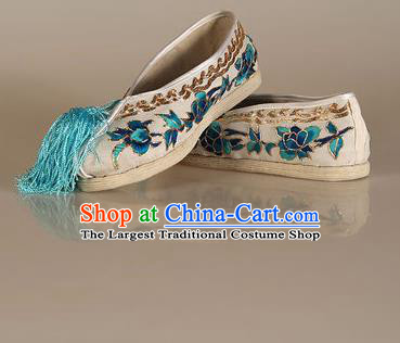 Asian Chinese Beijing Opera Shoes White Cloth Embroidered Shoes Traditional Peking Opera Diva Shoes