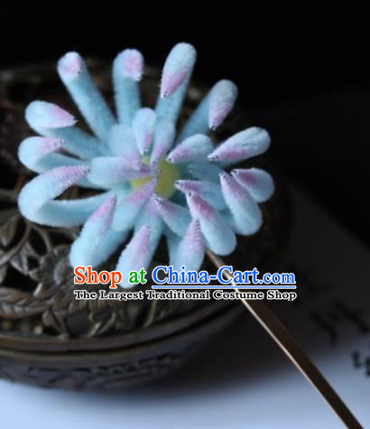 Top Grade Chinese Ancient Palace Light Blue Velvet Chrysanthemum Hairpins Traditional Hair Accessories Headdress for Women