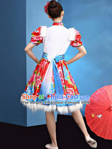 Traditional Chinese Folk Dance Yangko Stage Show Clothing Group Fan Dance Red Costume for Women