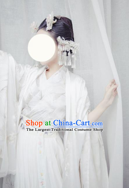 Chinese Traditional White Hanfu Dress Ancient Tang Dynasty Imperial Consort Embroidered Costume for Women