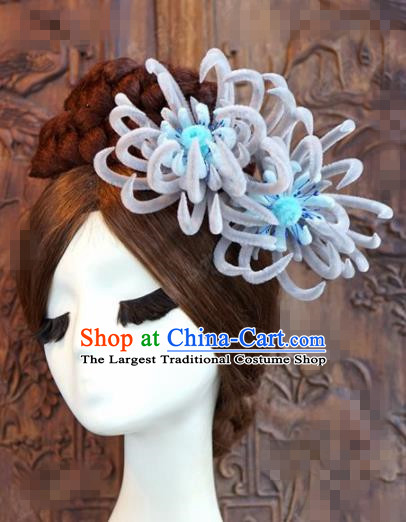 Chinese Traditional Hair Accessories Ancient Bride Palace Grey Velvet Chrysanthemum Hairpins Headwear for Women