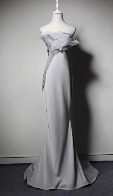 Top Grade Khaki Full Dress Compere Modern Fancywork Costume Princess Wedding Dress for Women
