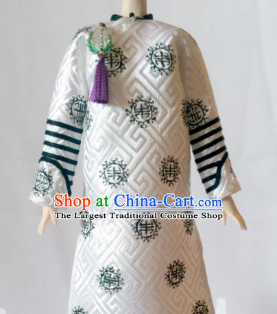 Chinese Qing Dynasty Manchu Queen White Qipao Dress Ancient Imperial Consort Embroidered Historical Costume for Women