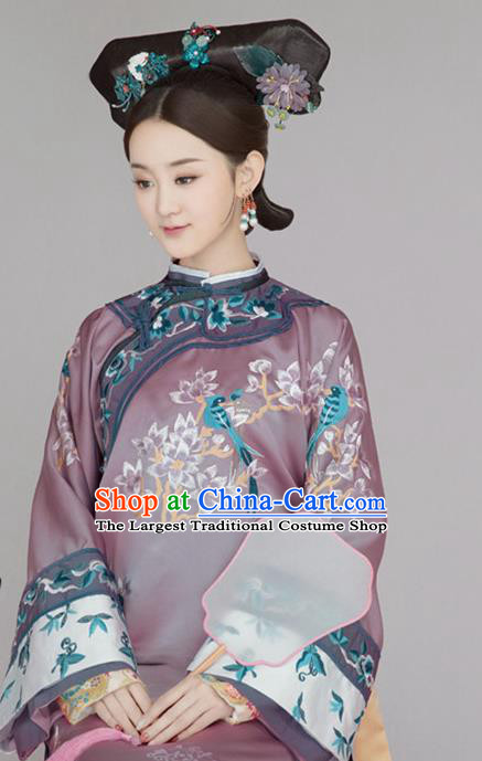 Chinese Ancient Imperial Consort Embroidered Dress Qing Dynasty Manchu Historical Costume for Women