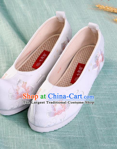 Chinese Traditional Hanfu Cloth Shoes Embroidered White Shoes Handmade Ancient Princess Shoes for Women
