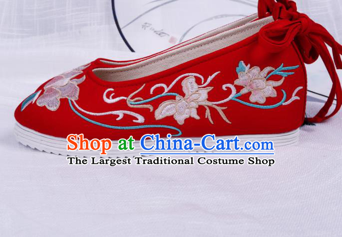 Chinese Traditional Embroidered Flowers Red Shoes Hanfu Cloth Shoes Handmade Ancient Princess Shoes for Women