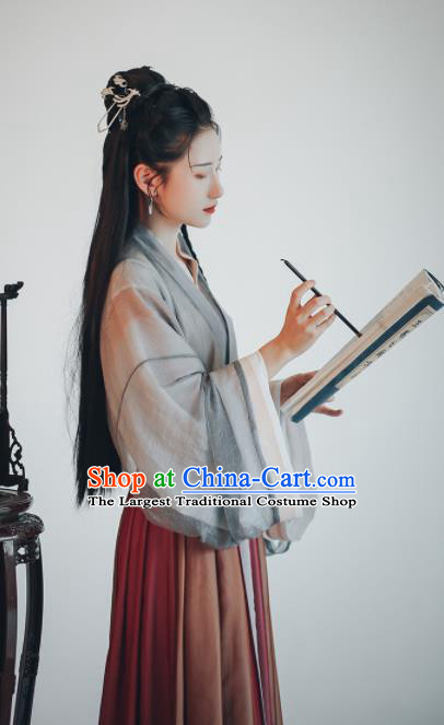 Chinese Ancient Jin Dynasty Swordswoman Hanfu Dress Traditional Drama Court Lady Historical Costume for Women