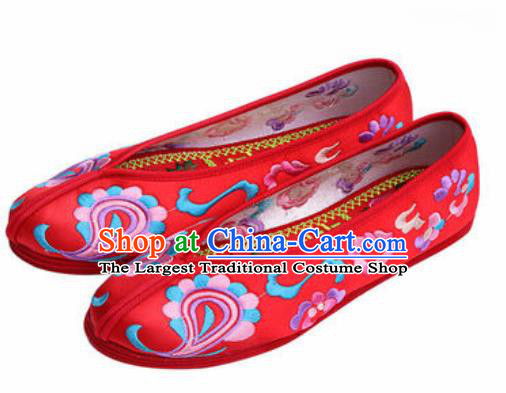 Chinese Embroidered Shoes Traditional Opera Red Satin Shoes Wedding Shoes Hanfu Princess Shoes for Women