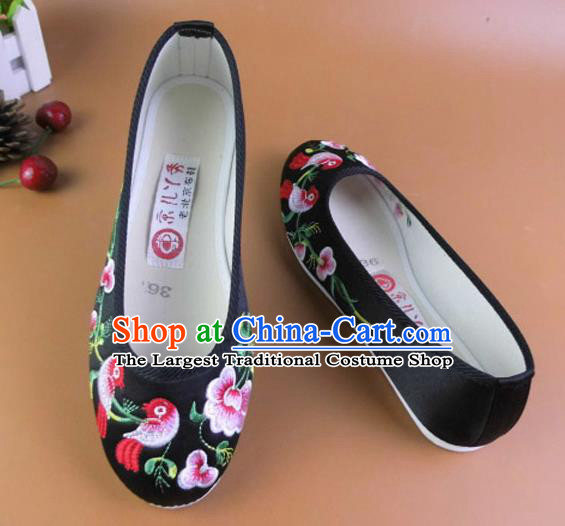 Asian Chinese National Embroidered Peach Blossom Black Shoes Ancient Princess Satin Shoes Traditional Hanfu Shoes for Women