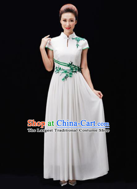 Customized Chinese Chorus White Dress Professional Modern Dance Stage Performance Costumes for Women