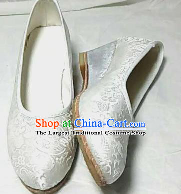 Traditional Chinese White Satin High Heel Shoes Handmade Hanfu Shoes Ancient Princess Shoes for Women