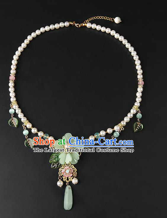 Chinese Handmade Green Peach Blossom Necklet Classical Jewelry Accessories Ancient Hanfu Pearls Necklace for Women
