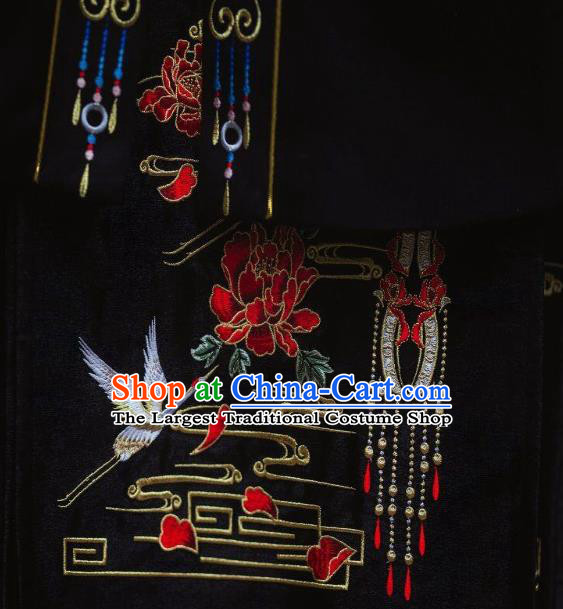 Traditional China Ming Dynasty Noble Countess Historical Costumes Ancient Court Woman Black Hanfu Dress Clothing