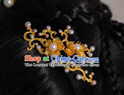 Handmade China Ming Dynasty Court Lady Hair Accessories Ancient Princess Golden Plum Blossom Hairpin