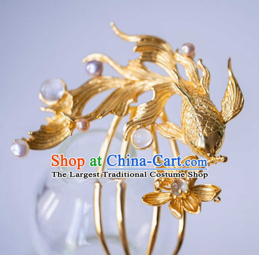 China Ancient Hanfu Gilding Fish Lotus Hair Comb Court Hair Accessories Traditional Ming Dynasty Empress Hairpin